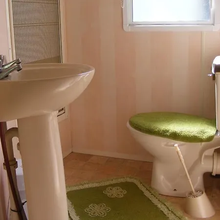 Parque de vacaciones Mobilehome - Dalmacija Camp