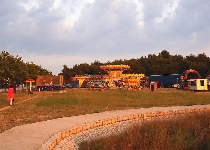 Mobilehome - Dalmacija Camp *